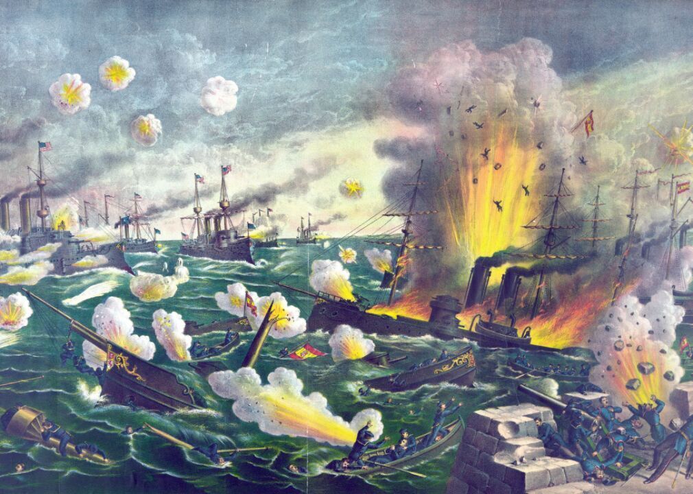 Then: Manila Bay, Philippines (1898)